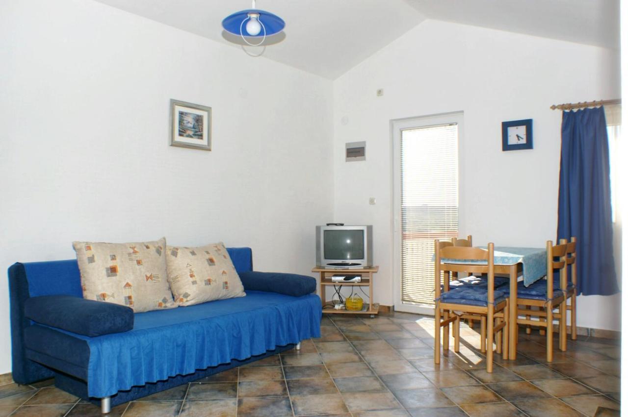 Family Friendly Seaside Apartments Vlasici, Pag - 4319 מראה חיצוני תמונה