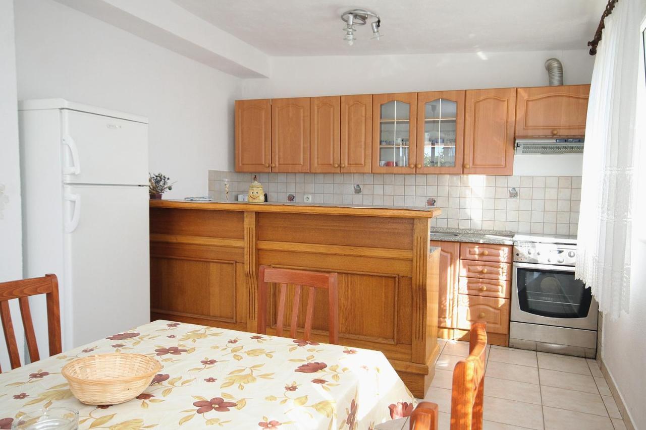 Family Friendly Seaside Apartments Vlasici, Pag - 4319 מראה חיצוני תמונה